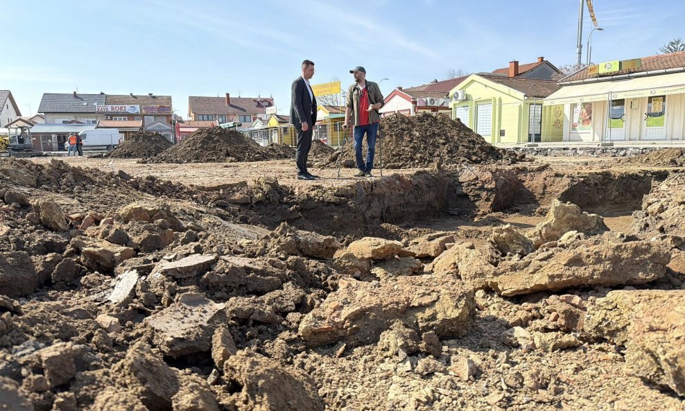 Nalazište na tržnici u Vinkovcima