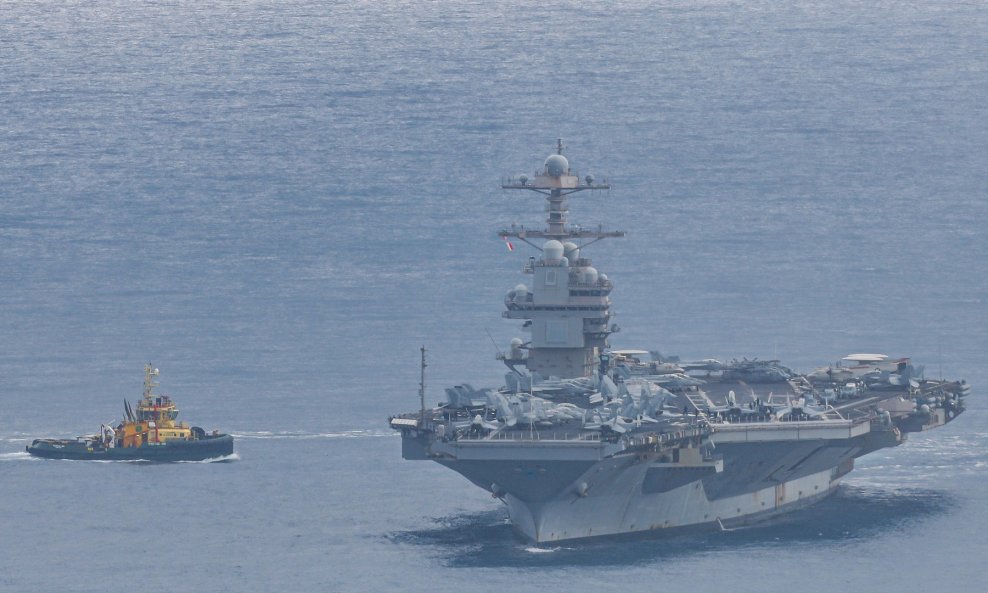 Nosač zrakoplova Abraham Lincoln