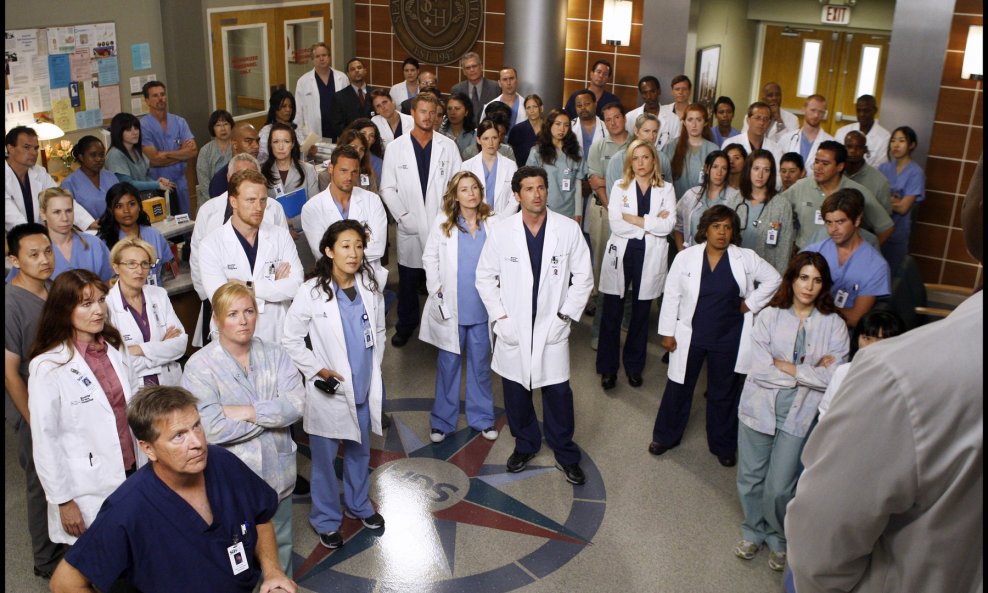 Ekipa serije 'Uvod u anatomiju'