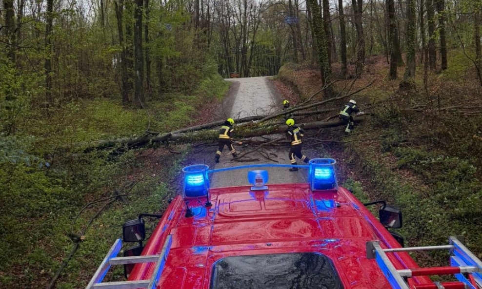 Intervencije vatrogasaca uslijed nevremena