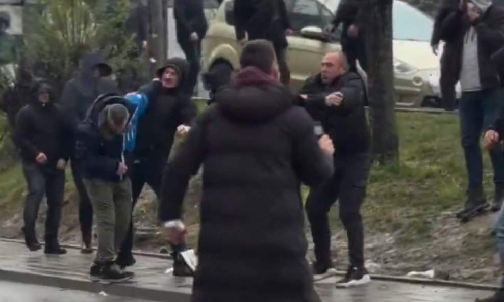 Tučnjava na lokalnim izborima u Srbiji