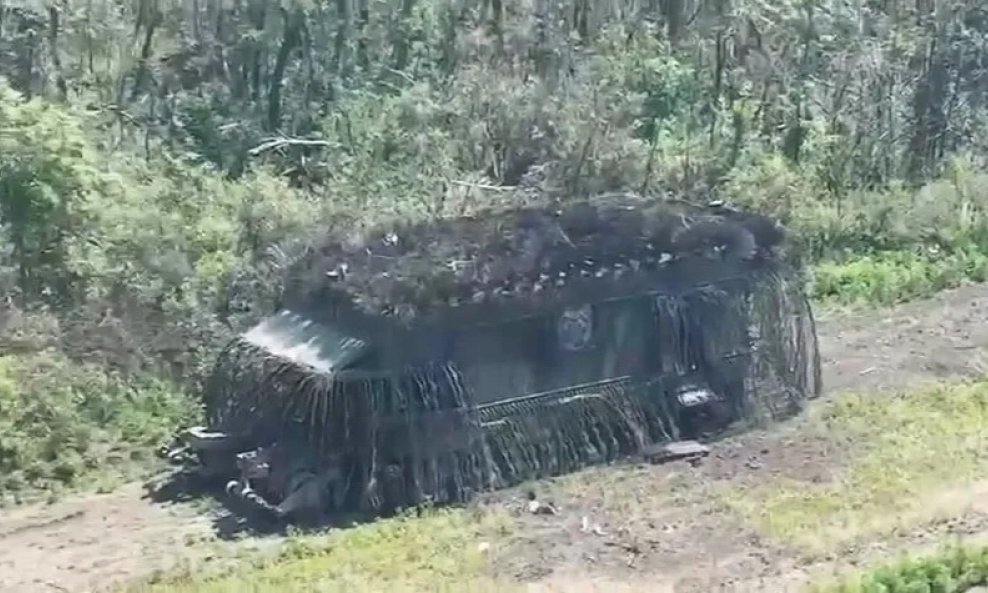 RuskA 'giga kornjače'