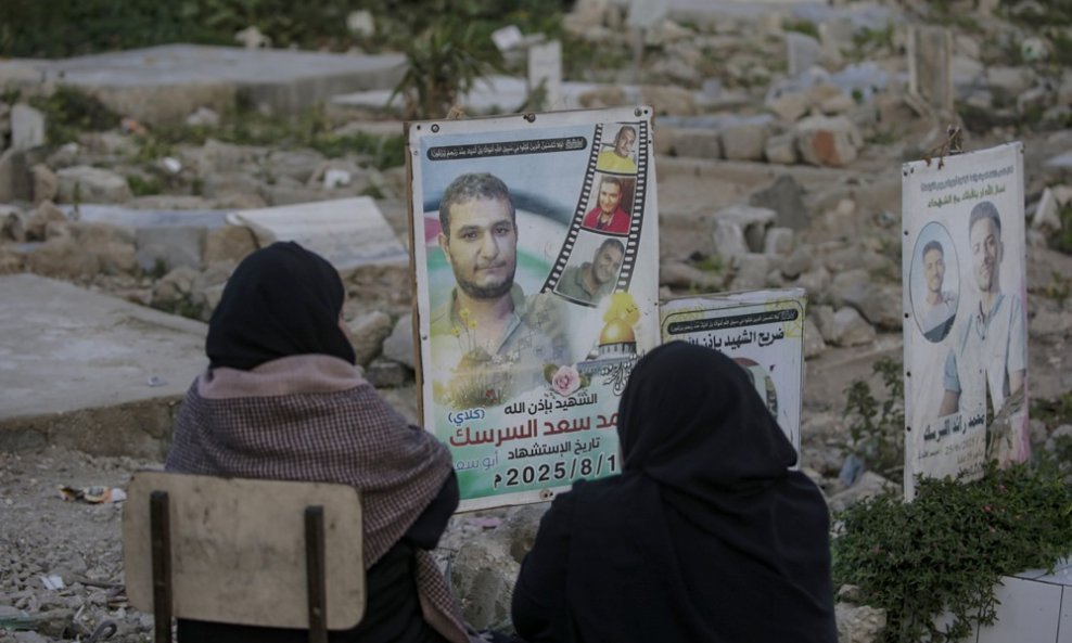 Groblje u Gazi - Ilustracija