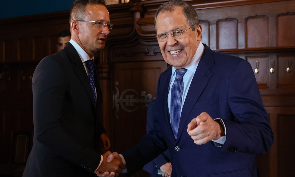 Peter Szijjarto i Sergej Lavrov