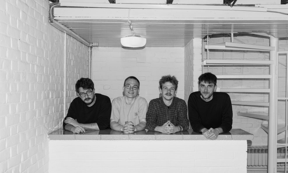 Polaze od prepoznavanja apatije kao dominantnog stanja generacije