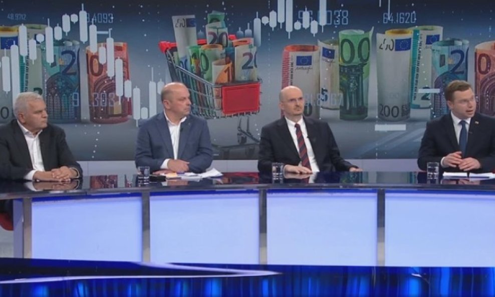 Otvoreno / Dražen Jović, predsjednik Nezavisnih hrvatskih sindikata, Mirko Budimir, dopredsjednik HUP-a – Udruge trgovine, Marko Pavić iz HDZ-a te Josip Tica, predsjednik Savjeta za gospodarstvo SDP-a