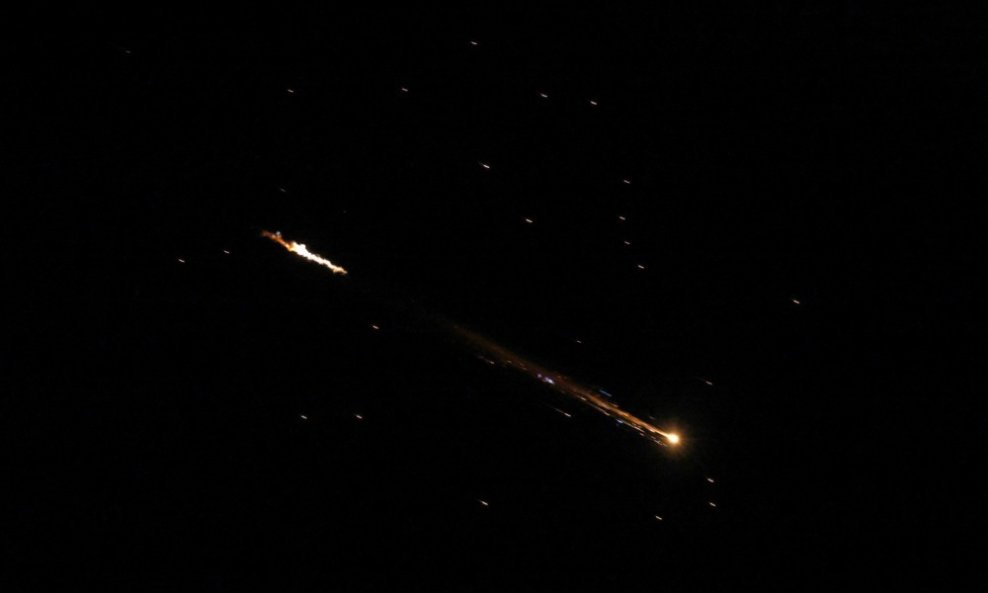 Raketni napad - Ilustracija