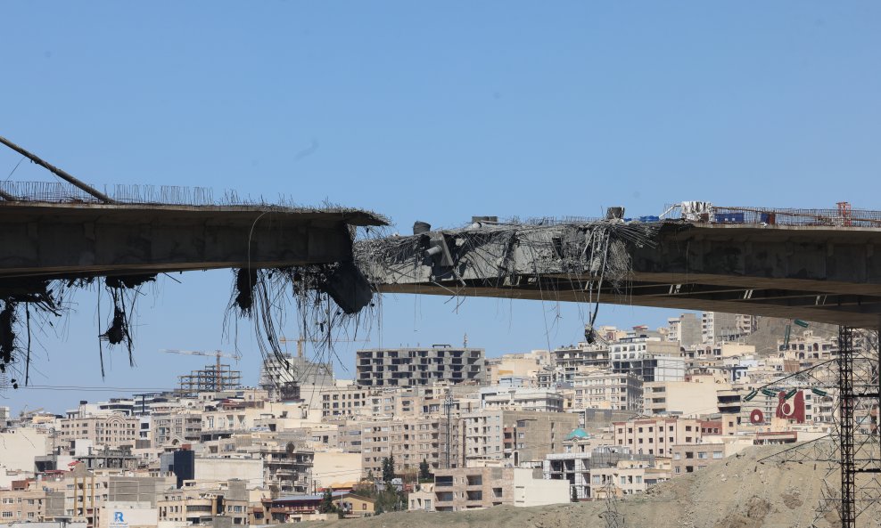 Najviši most u Iranu nakon napada