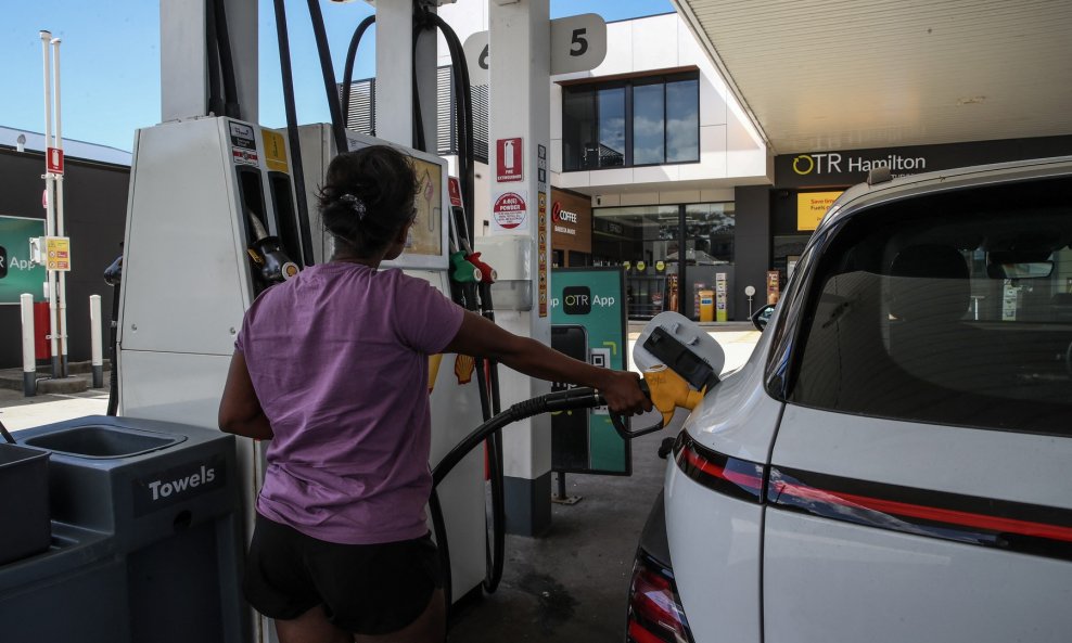 Benzinska postaja u Australiji - ilustracija