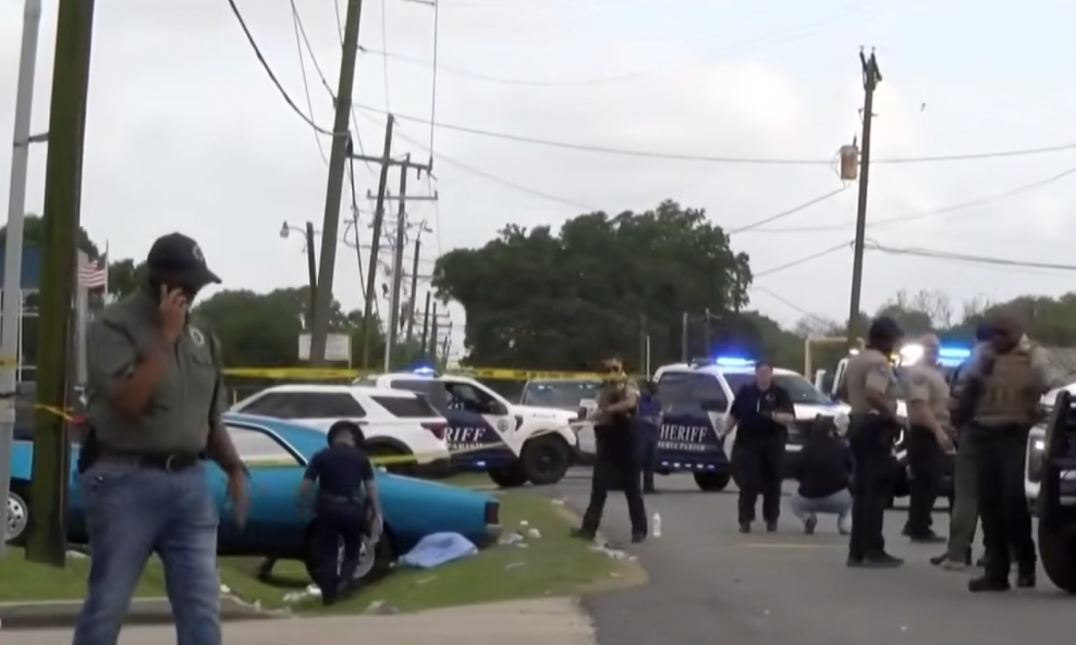 Napad automobilom u Louisiani