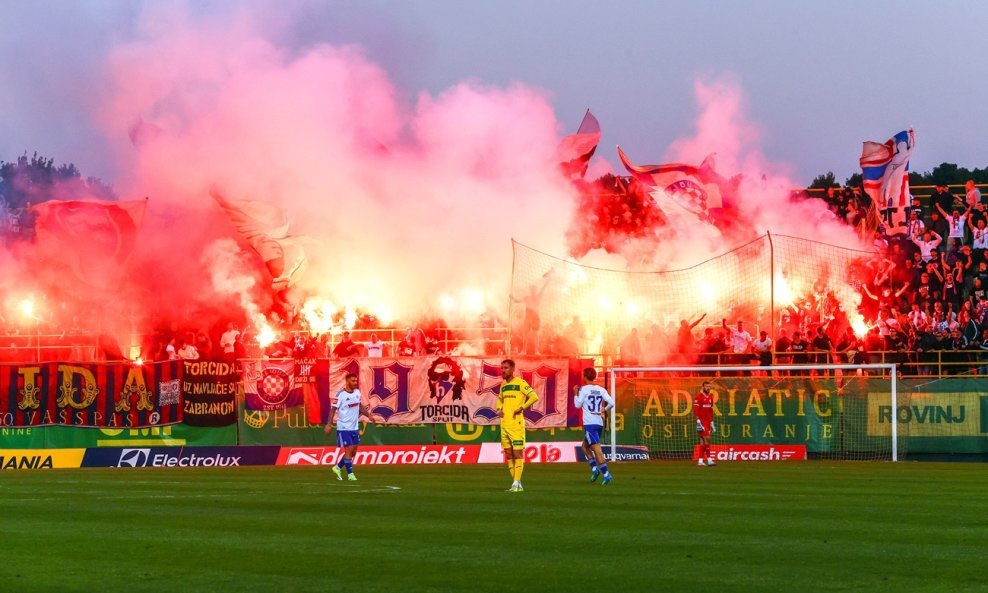 Torcida na utakmici Istra 1961 - Hajduk