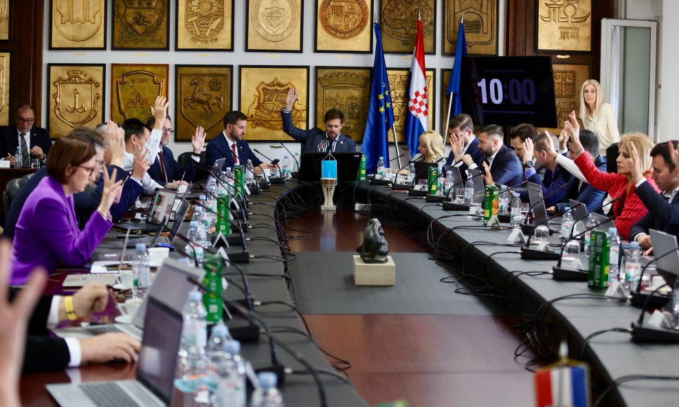 Tematska sjednica Gradskog vijeća o budućnosti stadiona Poljud