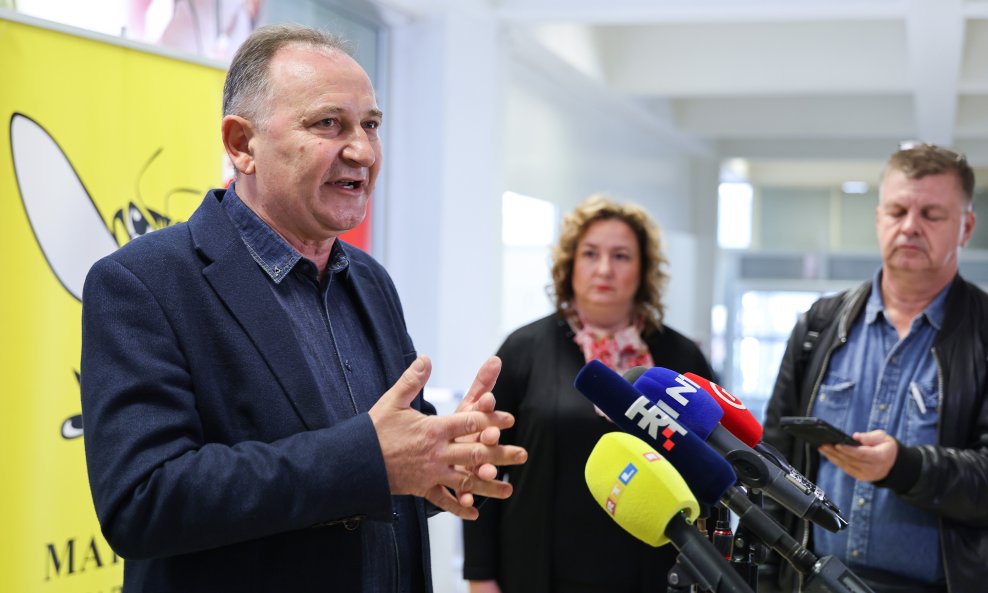 Sindikati pozivaju građane na prosvjed