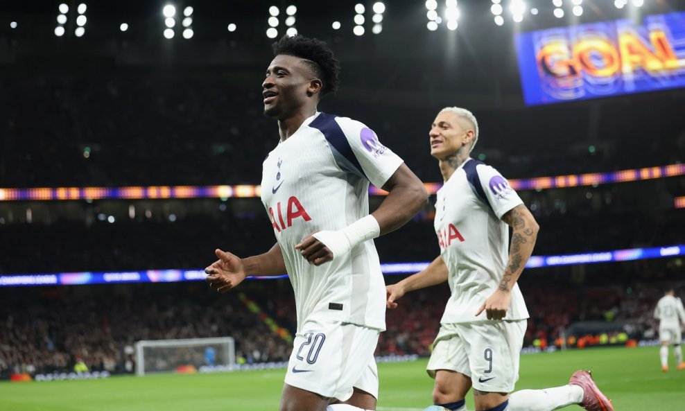 Mohammed Kudus (u prvom planu)