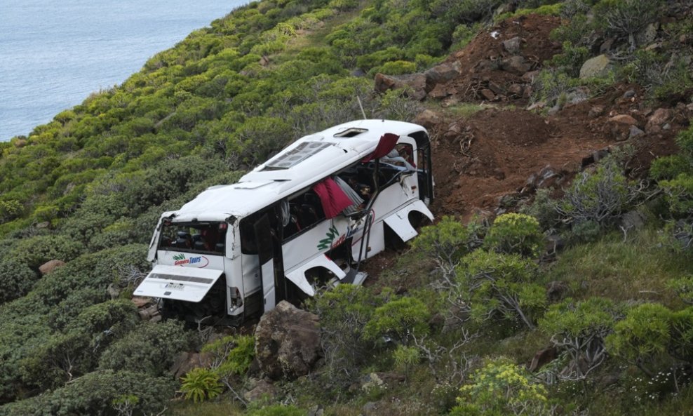 Autobus s britanskim turistima sletio u Španjolskoj