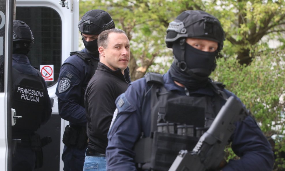 Srđan Mlađan dolazi na sud