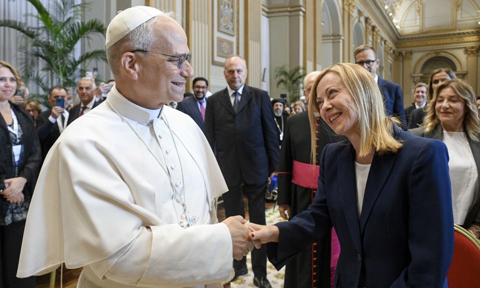 Papa Lav i Georgia Meloni