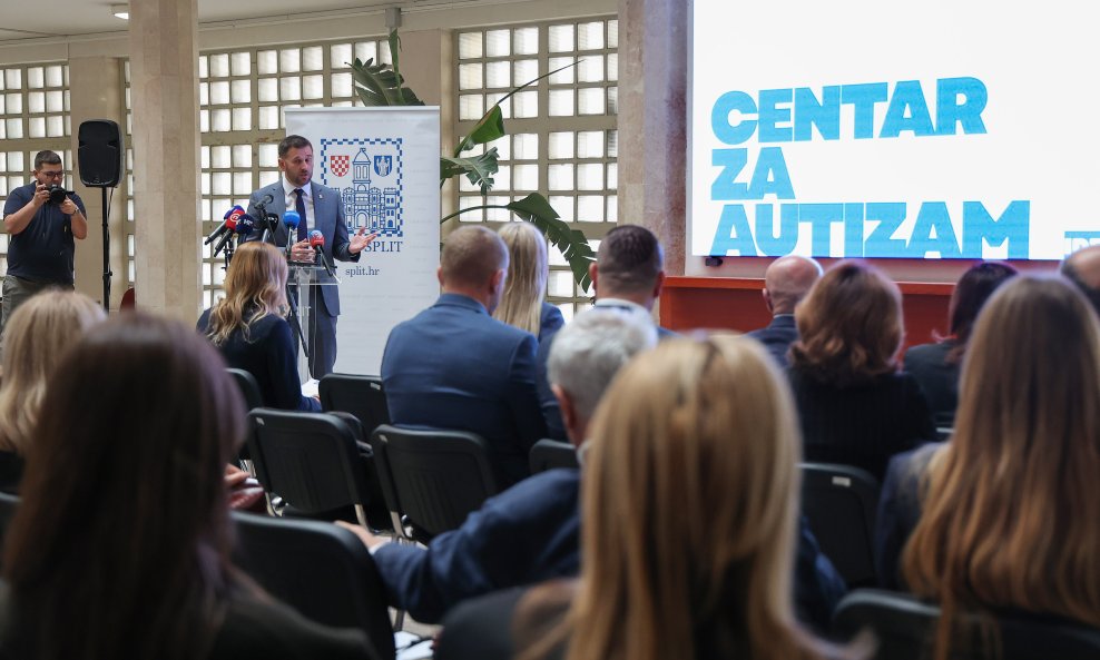 Tomislav Šuta predstavio projekt Centar za autizam na Trsteniku