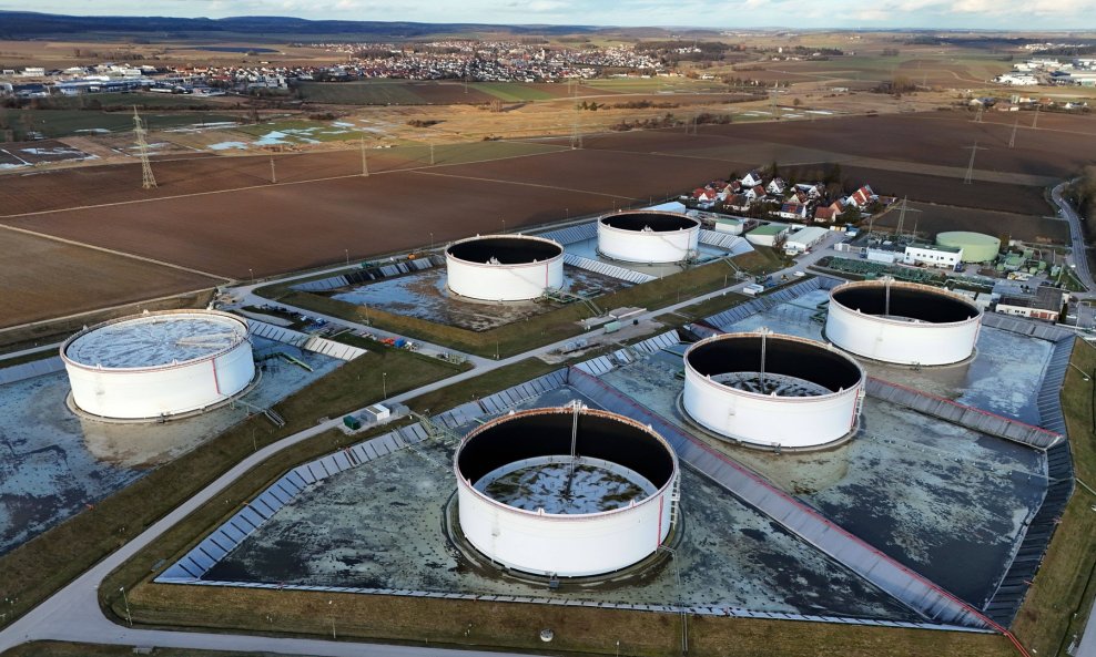 Rafinerije u Austriji, Češkoj i Njemačkoj tri su dana bile bez nafte - ilustracija