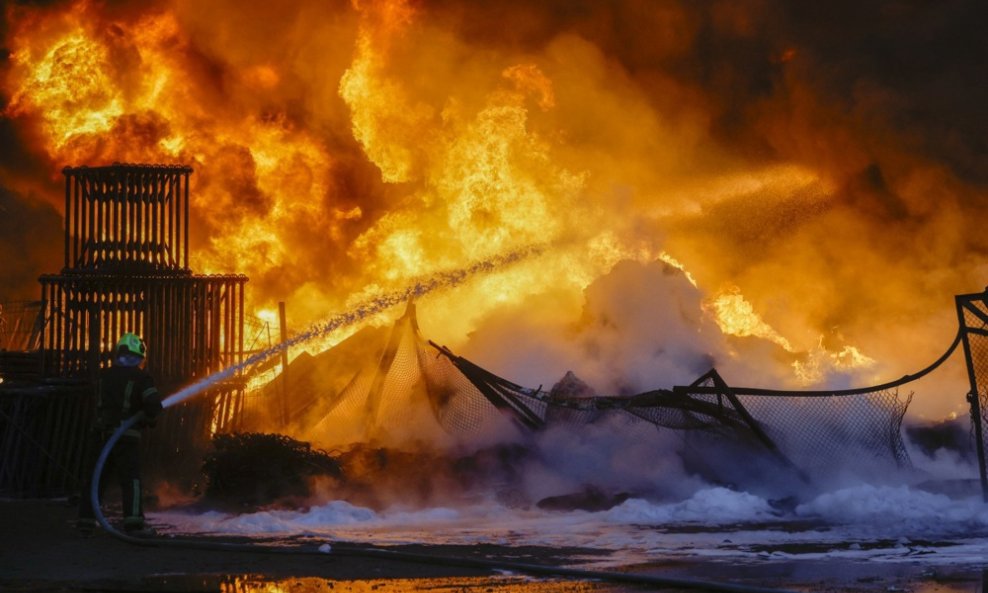 Novi napadi u Ukrajini