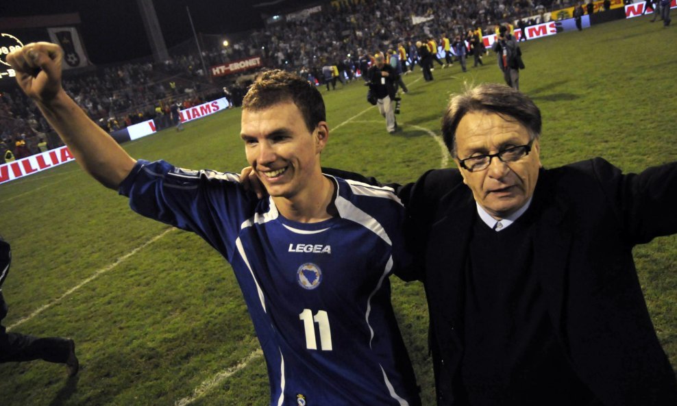 Edin Džeko, Ćiro Blažević, BiH 2009