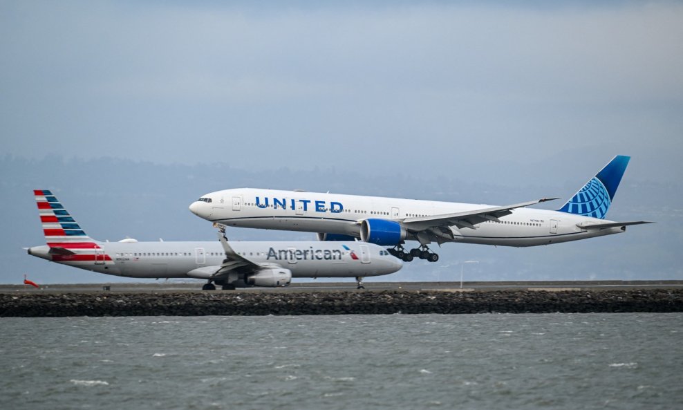 American Airlines i United Airlines