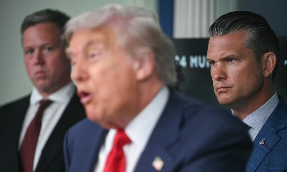 Dan Driscoll, Donald Trump, Pete Hegseth
