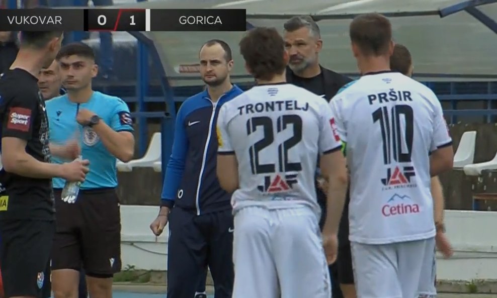 VAR na utakmici Vukovara i Gorice