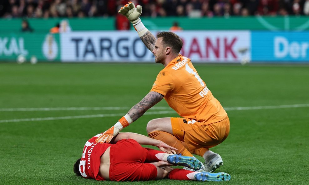 Vratar Flekken traži pomoć za Stanišića