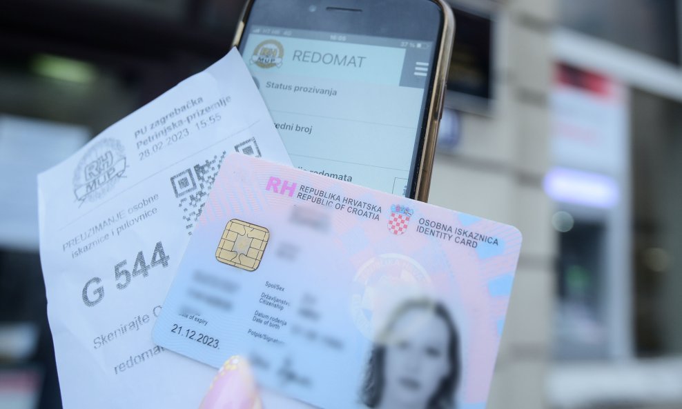 Osobna iskaznica, ilustracija