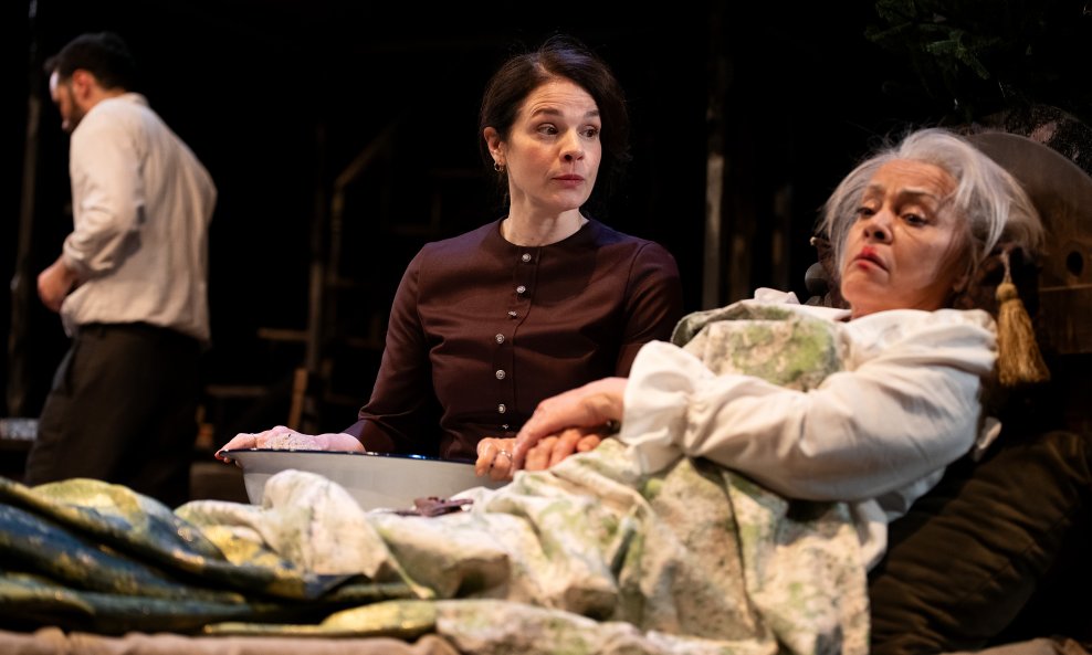 Gavellin odjel za šminku svojski se potrudio