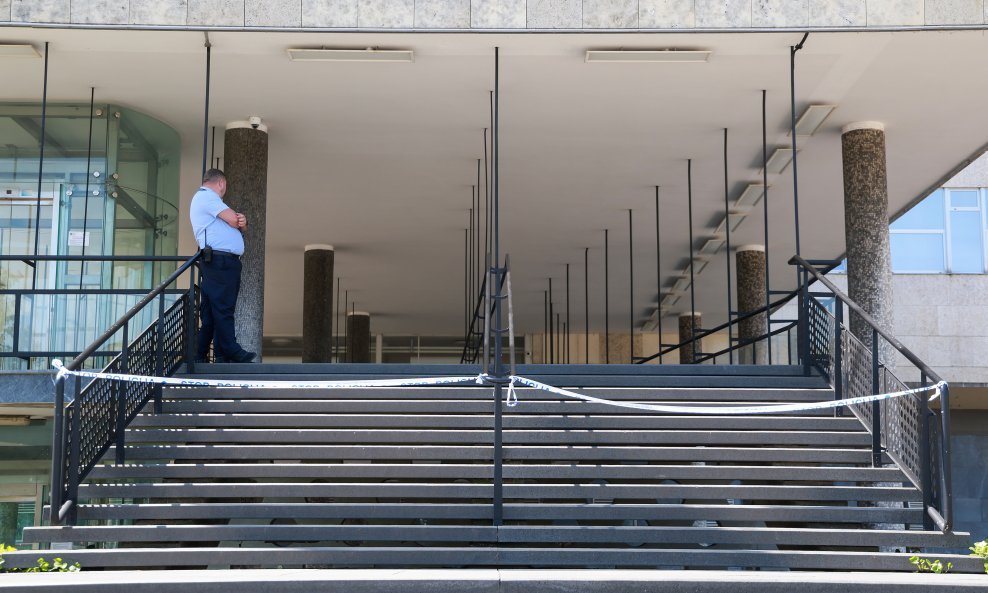 Ranija dojava o bombi u gradskog  poglavarstvu Grada Zagreba - Ilustracija