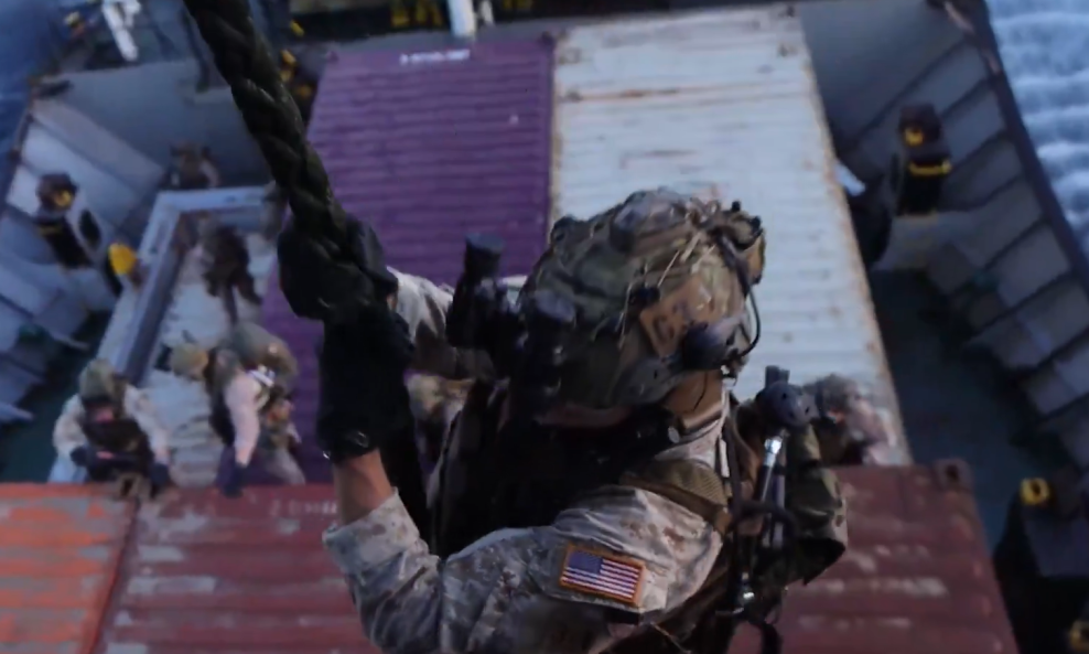 Zapljena broda u Arapskom moru