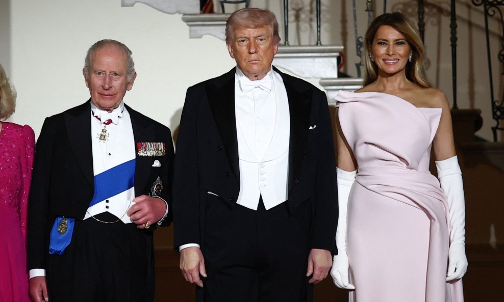 Kraljica Camilla, kralj Charles III, Donald i Melania Trump