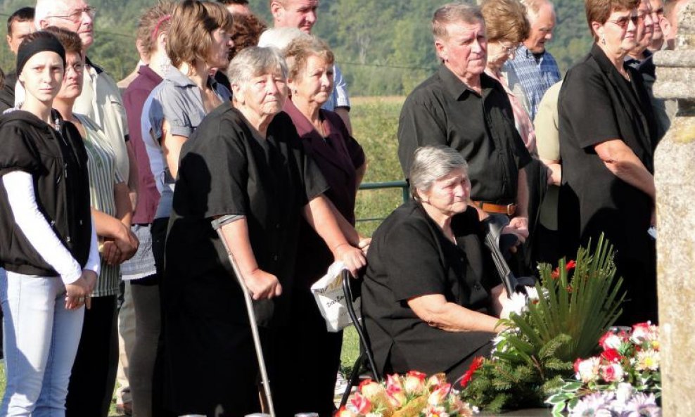 Komemoracija civilnim žrtvama masakra od 3. rujna 1991. godine (1)