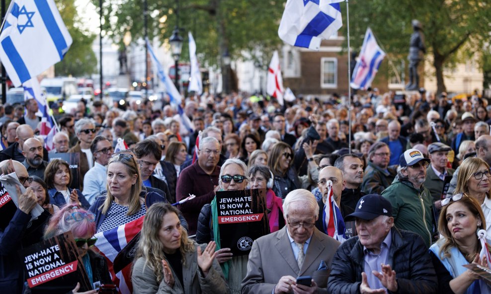 Prosvjedi protiv antisemitizma u Londonu