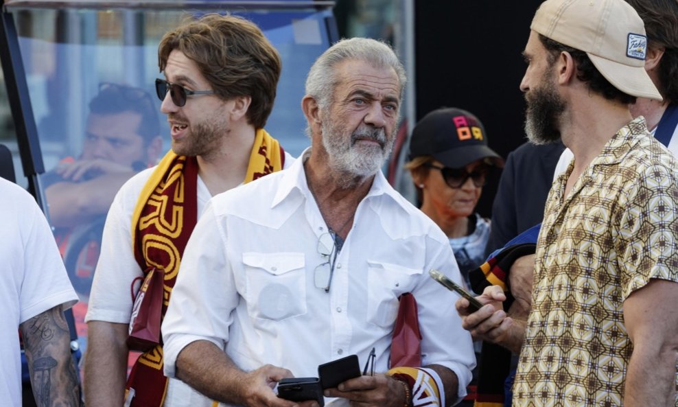 Mel Gibson