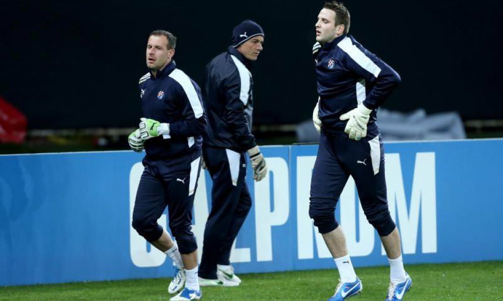 Dinamo na Parku prinčeva, Ivan Kelava (09)