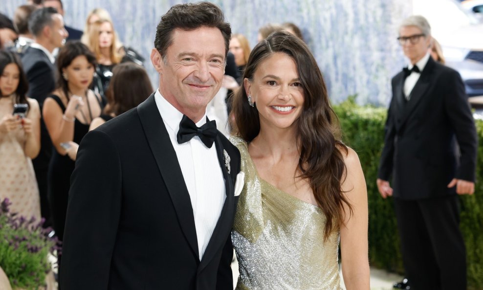 Hugh Jackman i Sutton Foster