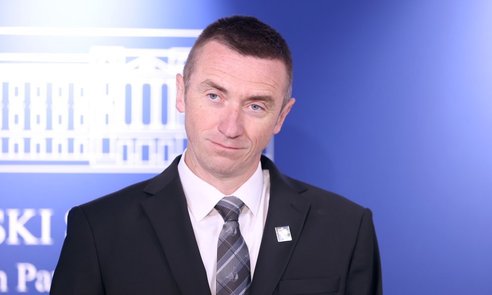 Ivan Penava traži da se ugase Trnjanski krijesovi