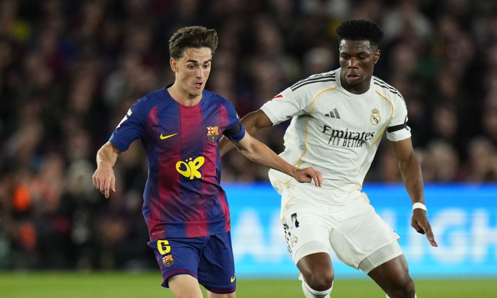 Gavi i Aurelien Tchoaumeni, Barcelona - Real Madrid