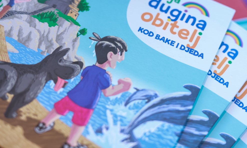 Slikovnica 'Moja dugina obitelj' od udruge Dugine obitelji