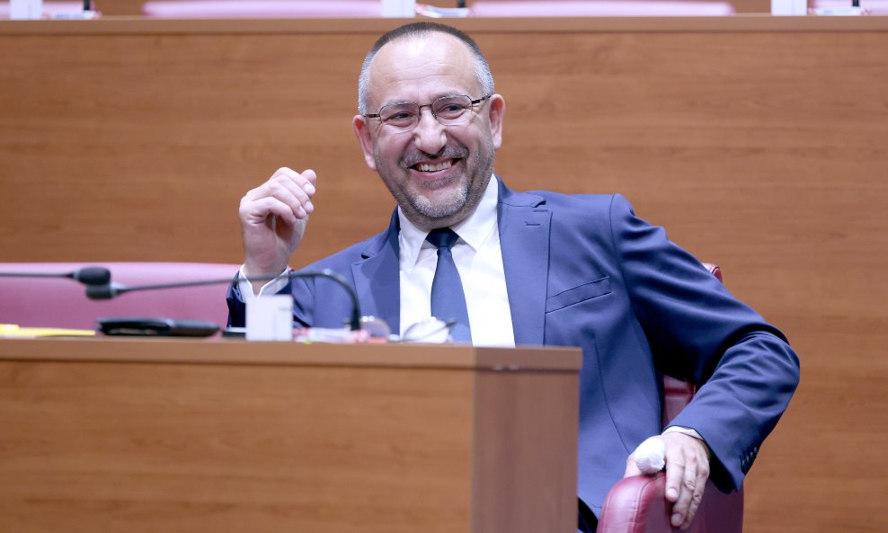 Hrvoje Zekanović