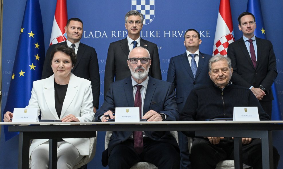 Ines Gustek, Boris Huzjan, Ranko Predović, Ervin Kolarec, Andrej Plenković, Oleg Butković, Andro Pavuna