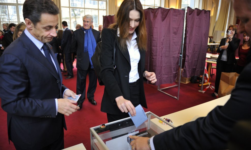 sarkozy carla bruni