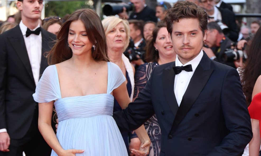 Dylan Sprouse i Barbara Palvin