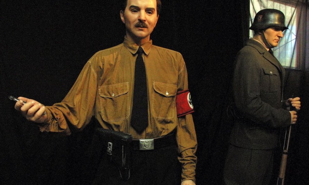 Nakon rata Josef Mengele kreirao je lažni identitet