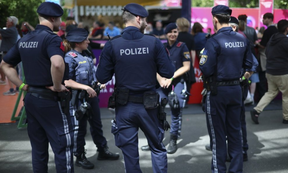 Austrijska policija