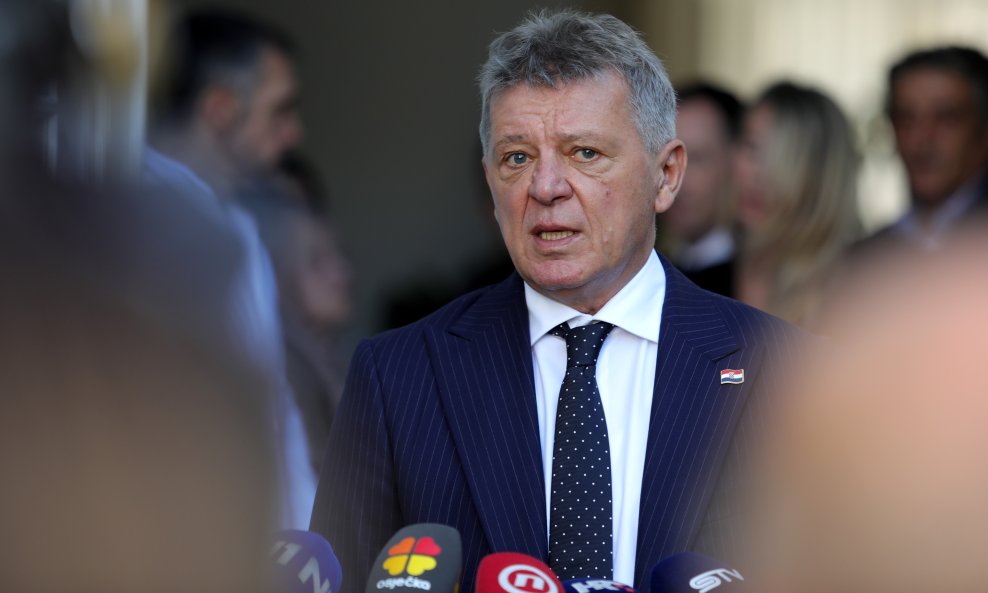 Uvijek govorim da sudovi i DORH postupaju po načelu spojenih posuda. Ovisni su jedni o drugima, rekao je Ivan Turudić