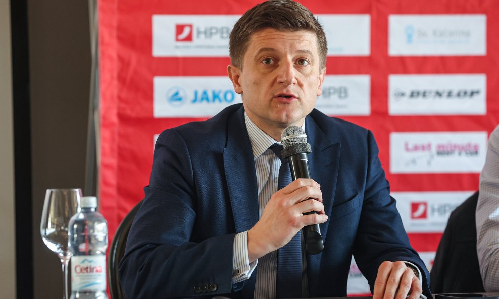 Zdravko Marić